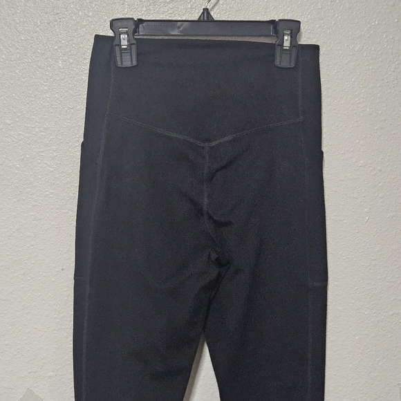girlfriend Collective leggings side pockets size small - Picture 5 of 11